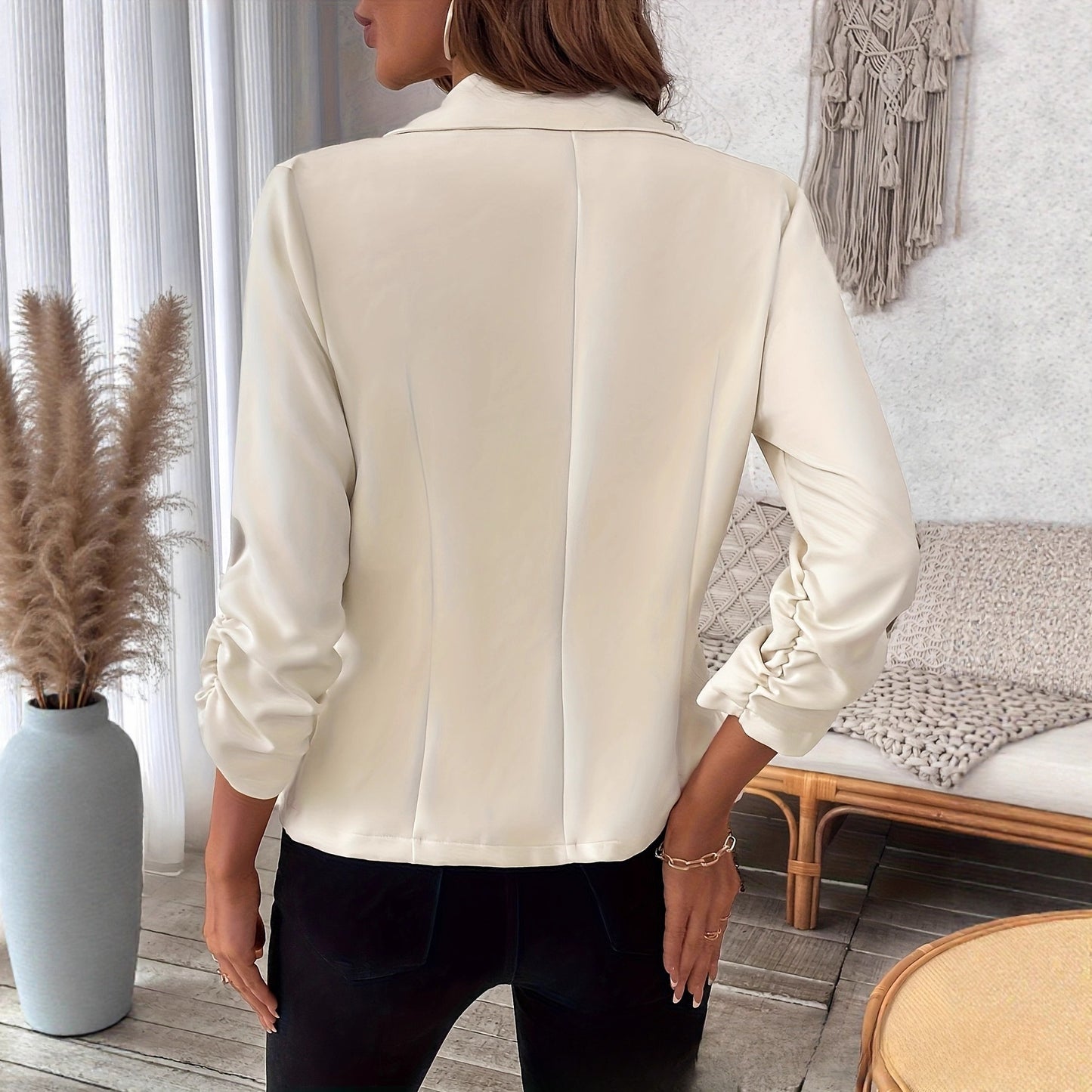 Chic Essential Three-Quarter Sleeve Jacket